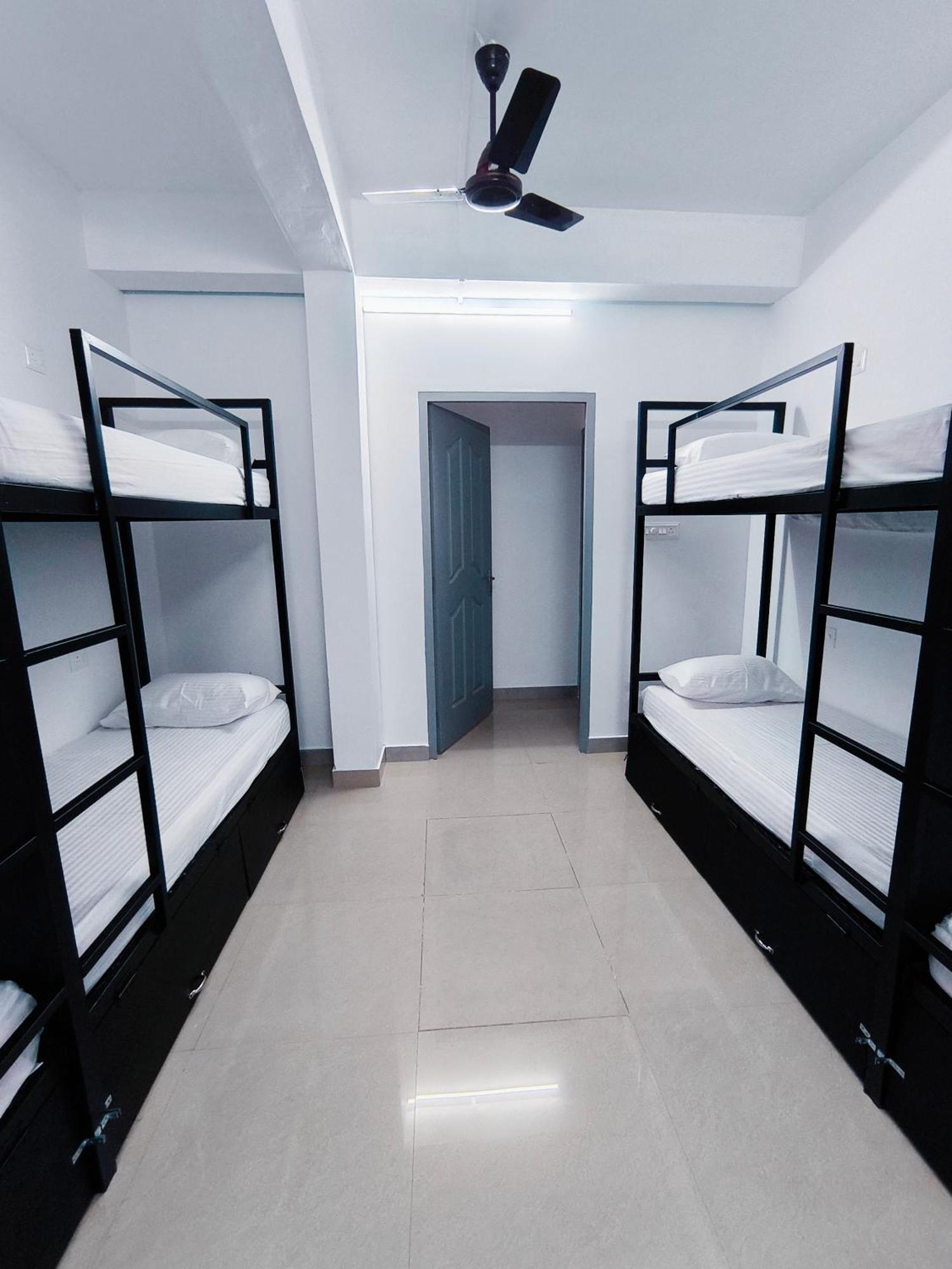 Hostel Stayzo Kochi Eksteriør bilde
