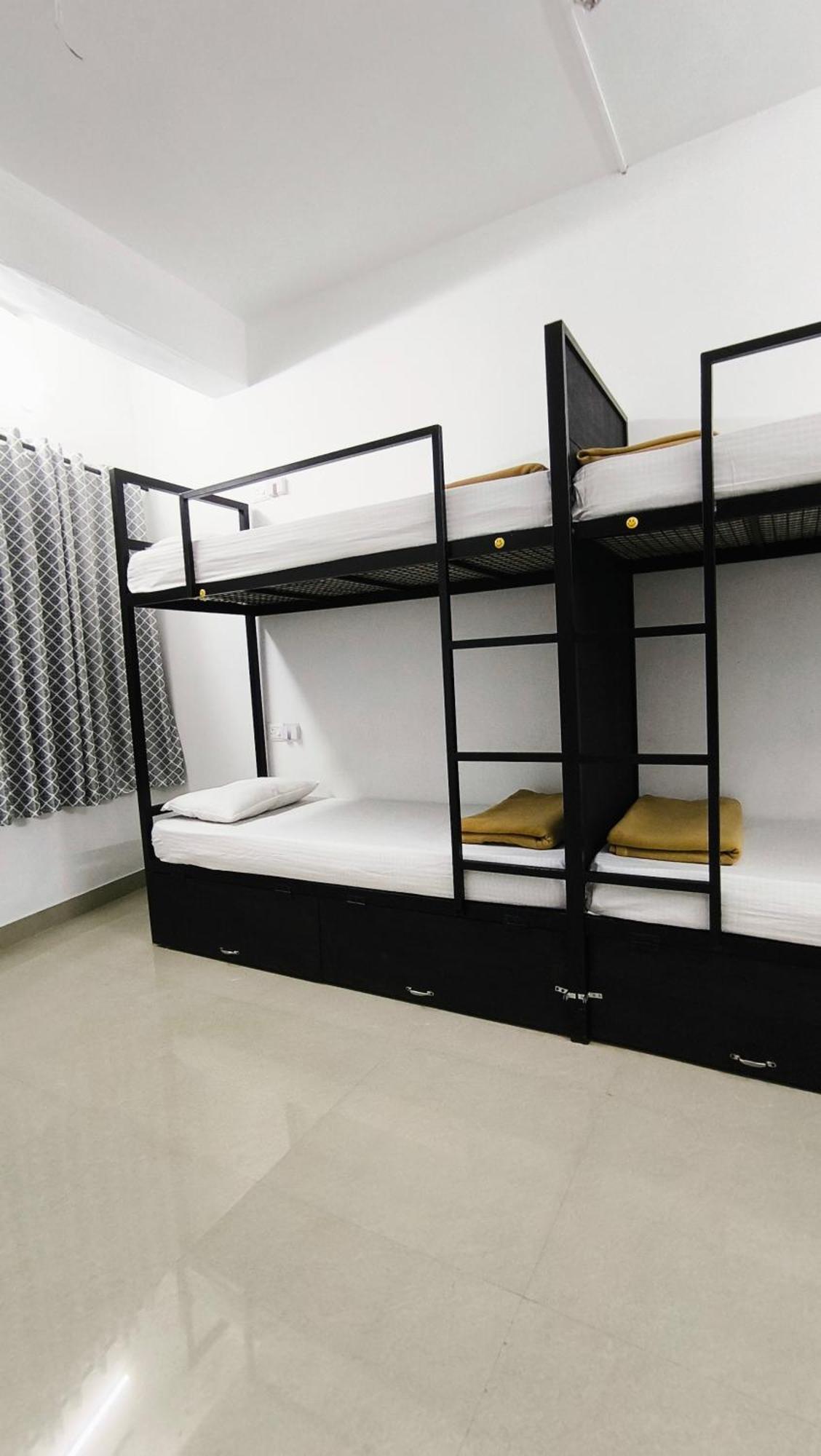Hostel Stayzo Kochi Eksteriør bilde