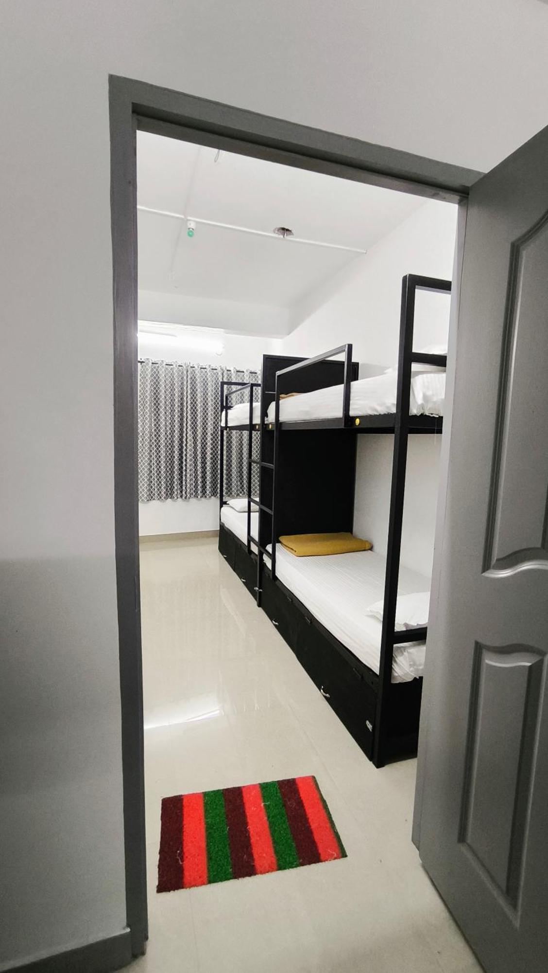 Hostel Stayzo Kochi Eksteriør bilde